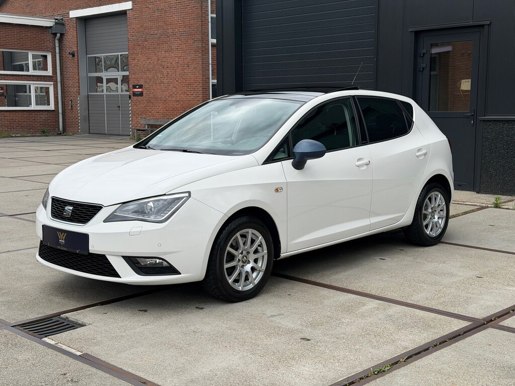 SEAT Ibiza 1.0 EcoTSI Connect Pano Navi Seat Sound Led 5Drs