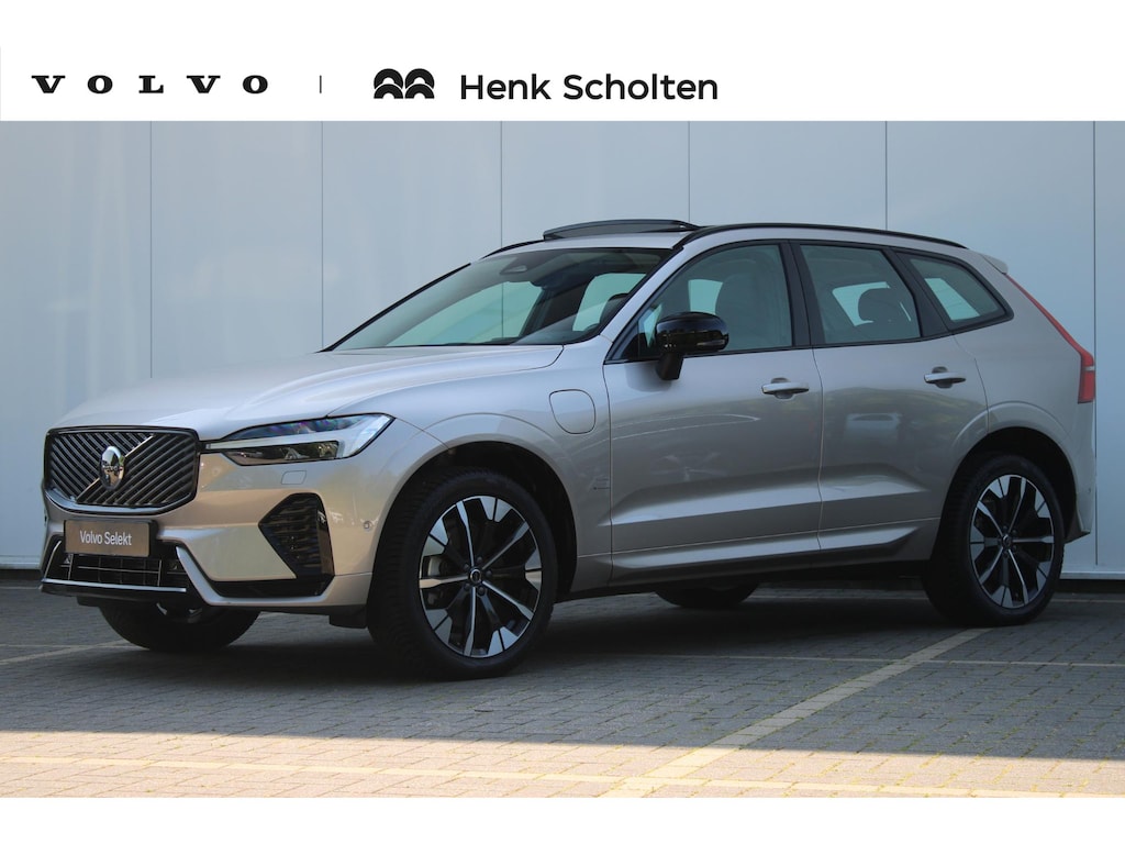 Volvo XC60 T6 Plug-in hybrid AWD Ultra Dark | 20-Inch Lichtmetalen velgen met Allweatherbanden | Google Maps Navigatie | Elektrisch bedienbaar panoramisch dak | Luchtvering | 360 graden camera | Adaptieve Cruise Control | Elektrisch verstelbare voorstoelen met geheugenfunctie | Verwarmbare voorstoelen | Verwarmbaar stuurwiel | Trekhaak, semi elektrisch inklapbaar