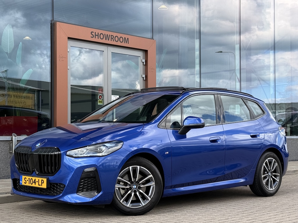 BMW 2-Serie Active Tourer 220i M-sport | Pano | Cruise | Lane assist | HUD | Apple Carplay | Half Leder |