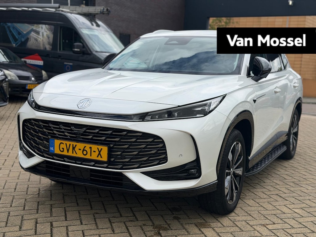 MG MG HS 1.5 PHEV Luxury | 100km Electrisch | Led Koplampen | Navi | CarPlay | 360 Camera | Stoelverwarming |