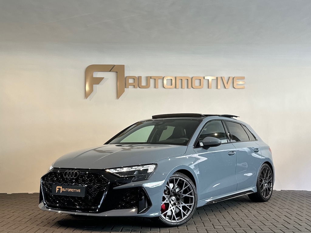 Audi RS3 Sportback 2.5 TFSI quattro Pano|Kuip|HuD|Sonos|PPF