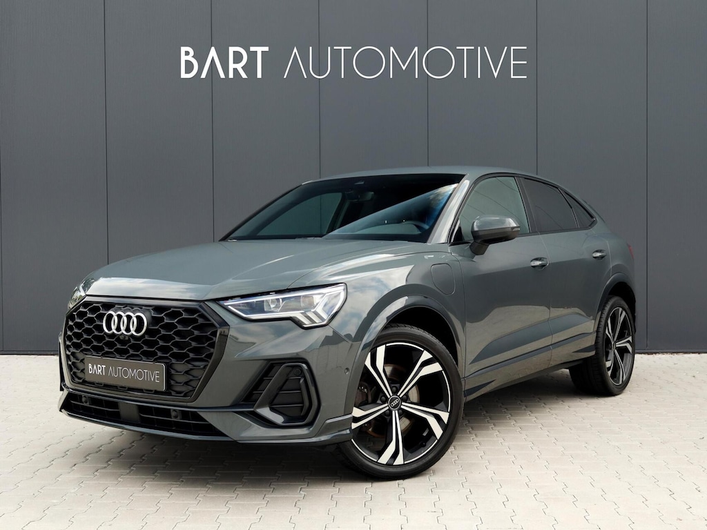 Audi Q3 Sportback 45 TFSI e 245PK S-Line|ACC|360°|Trekhaak