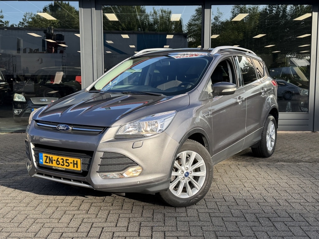 Ford Kuga 1.6 Titanium DR-Riem vervang. “NAP” dealer onderhouden!!