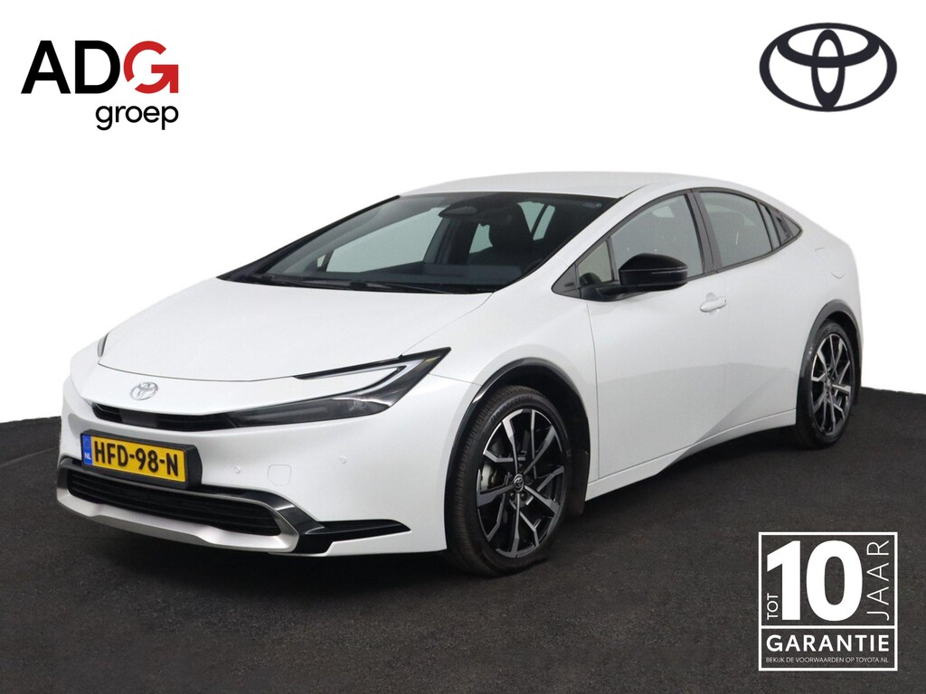 Toyota Prius 2.0 Plug-in Executive | Apple Carplay/Android Auto | Stoel/Stuurverwarming | Elektrische Achterklep | Parkeersensoren |