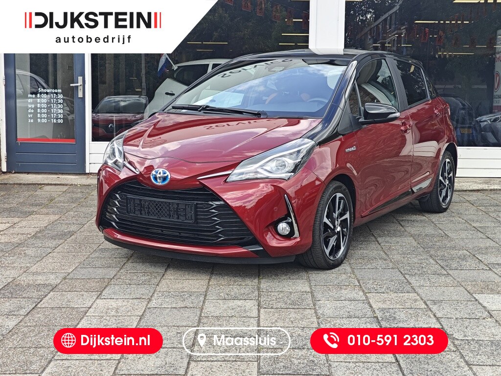 Toyota Yaris Hybrid Style Selection