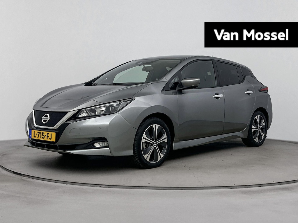 Nissan Leaf N-Connecta 40 kWh | Apple Carplay/Android | cruise control adaptief | dodehoek detectie | lichtmetalen velgen 17" | navigatiesysteem full map |