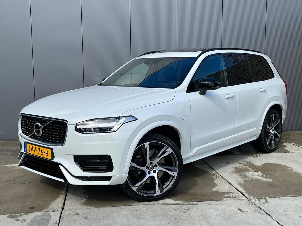 Volvo XC90 2.0 T8 Twin Engine AWD R-Design | 22' LMV Velgen | Elek. Trekhaak | Head-Up Display | Panoramadak |
