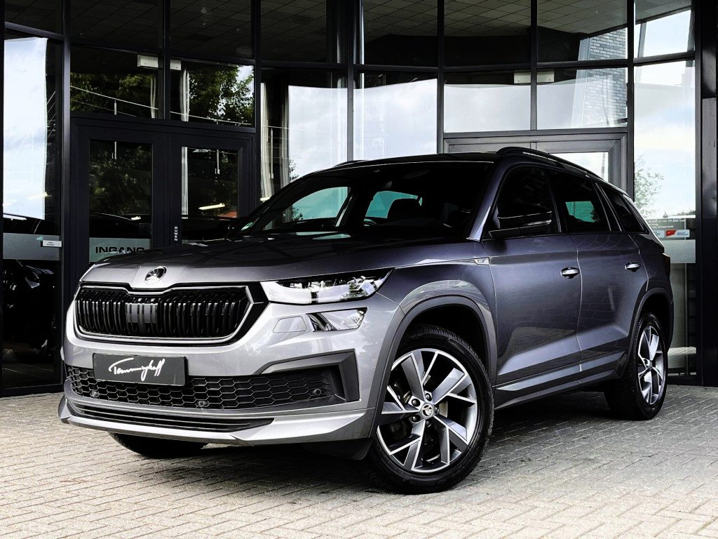Skoda Kodiaq 1.5 TSI DSG 7 PERS. - SPORTLINE - PANO - TREKH.