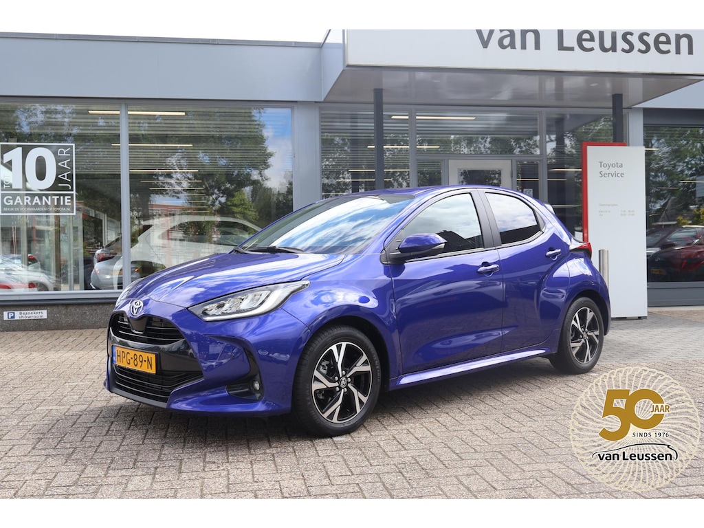 Toyota Yaris 1.5 Hybrid 115 Dynamic STOEL/STUURVERW PARK-SENSOREN KEYLESS LM-VELGEN LED CAMERA PRIVACY-GLASS AD-CRUISE APPLE/ANDROID DAB+