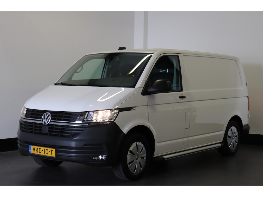 Volkswagen Transporter 2.0 TDI 150PK EURO 6 - Airco - Cruise - PDC - € 15.900,- Excl.