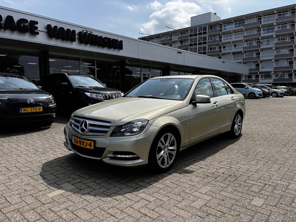 Mercedes-Benz C-klasse 180 Business Class 125! Avantgarde / Automaat / Trekhaak / Lmv / Half leder / Nap /