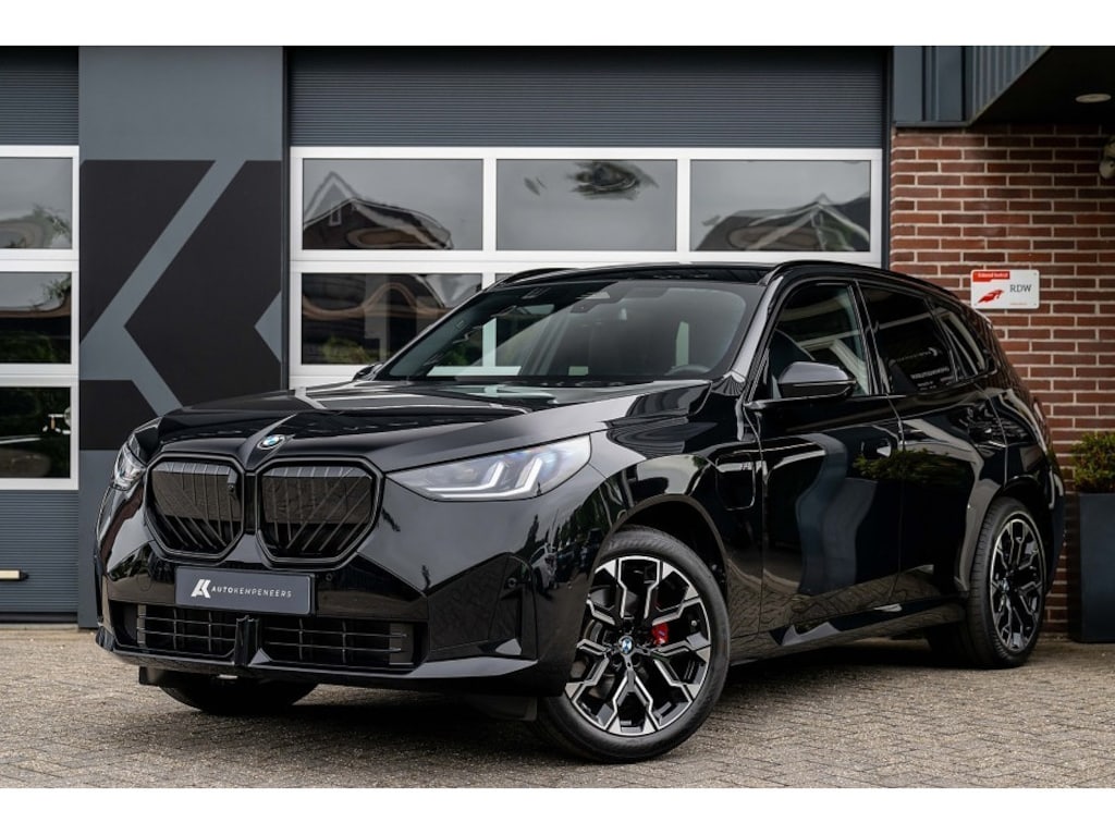 BMW X3 30e xDrive M Sport Pro | Panorama | Driving Ass. + | Head-Up | 360 Camera | Harman/Kardon | Trekhaak | Memory |