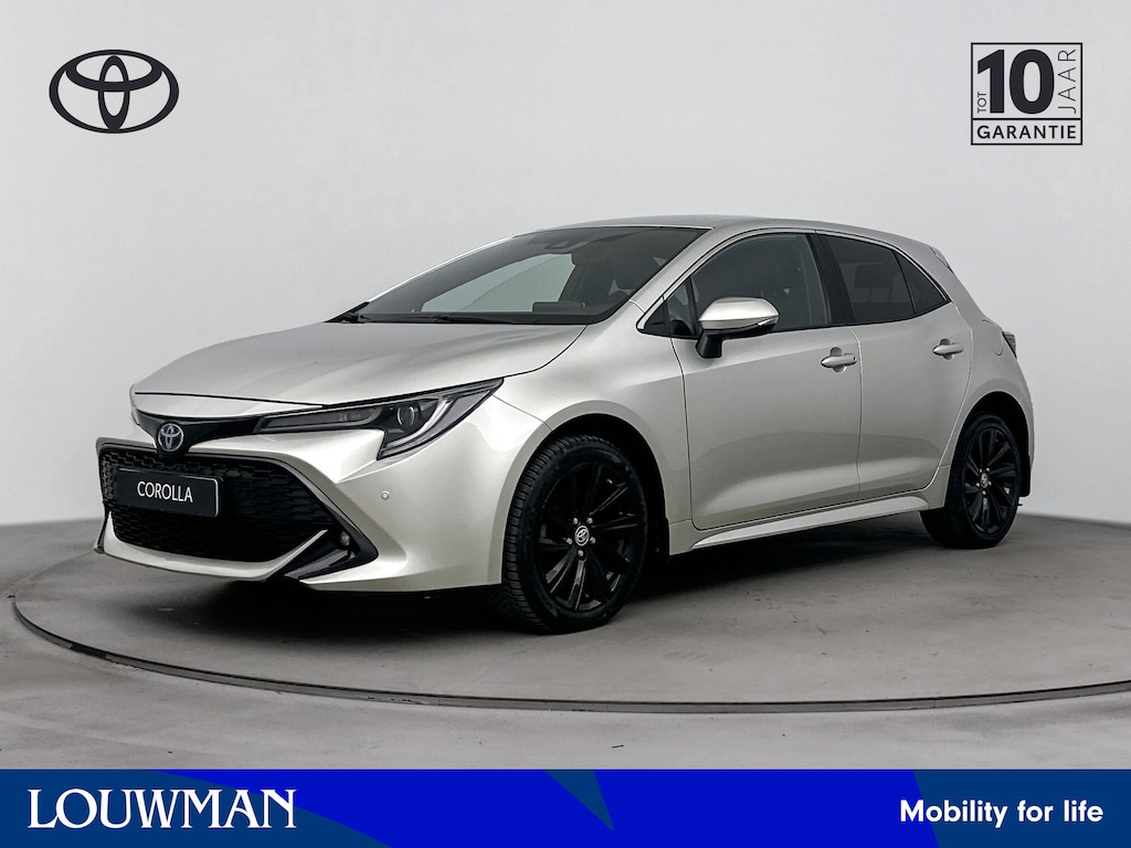 Toyota Corolla 1.8 Hybrid Dynamic | Parkeersensoren V+A | Stuur-Stoelverwarming |