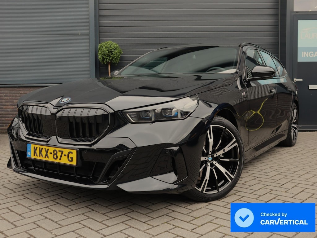 BMW 5-Serie Touring 530e xDrive M Sport | Pano | Memory | Lazer | HUD | H+K | Bomvol