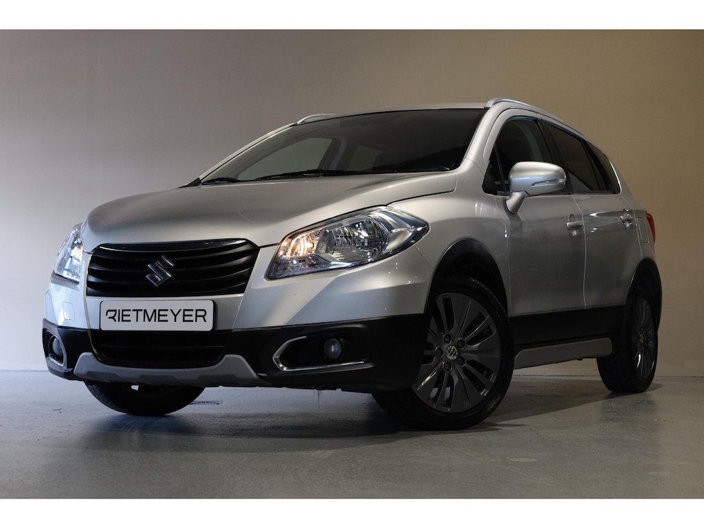 Suzuki S-Cross SX4 1.6 Exclusive |Trekhaak |Stoelverw. |Keyless |Climate Control |Cruise Control