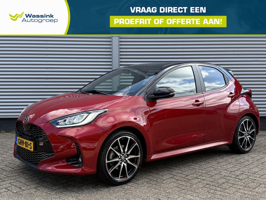 Toyota Yaris 1.5 Hybrid GR Sport | Navigatie | Stoelverwarming | Camera | Adaptive Cruise Control |