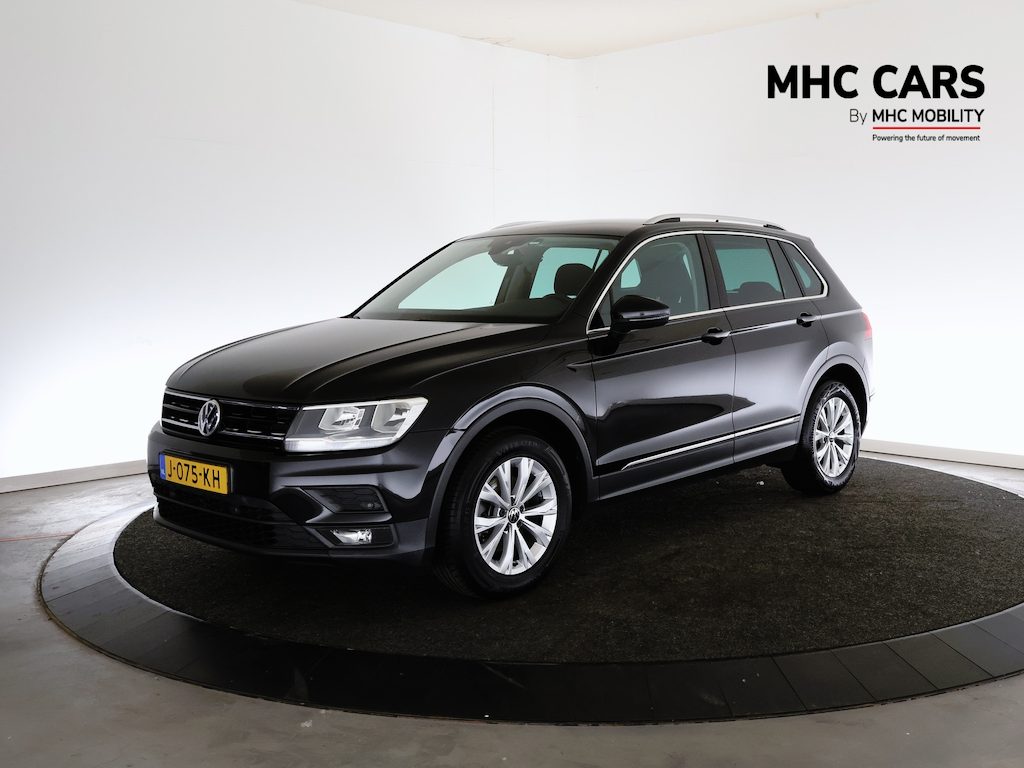 Volkswagen Tiguan 1.5 TSI ACT Comfortline Business | Trekhaak | Navi | Clima | 12 maanden BOVAG |