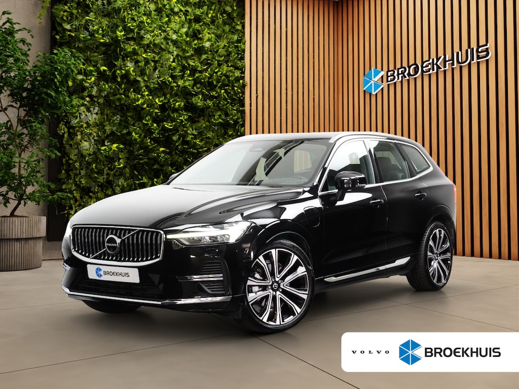 Volvo XC60 2.0 T6 Plug-in hybrid AWD Ultimate Bright | Luchtvering | Panoramadak | Harman/Kardon | 360 Camera | Pilot Assist