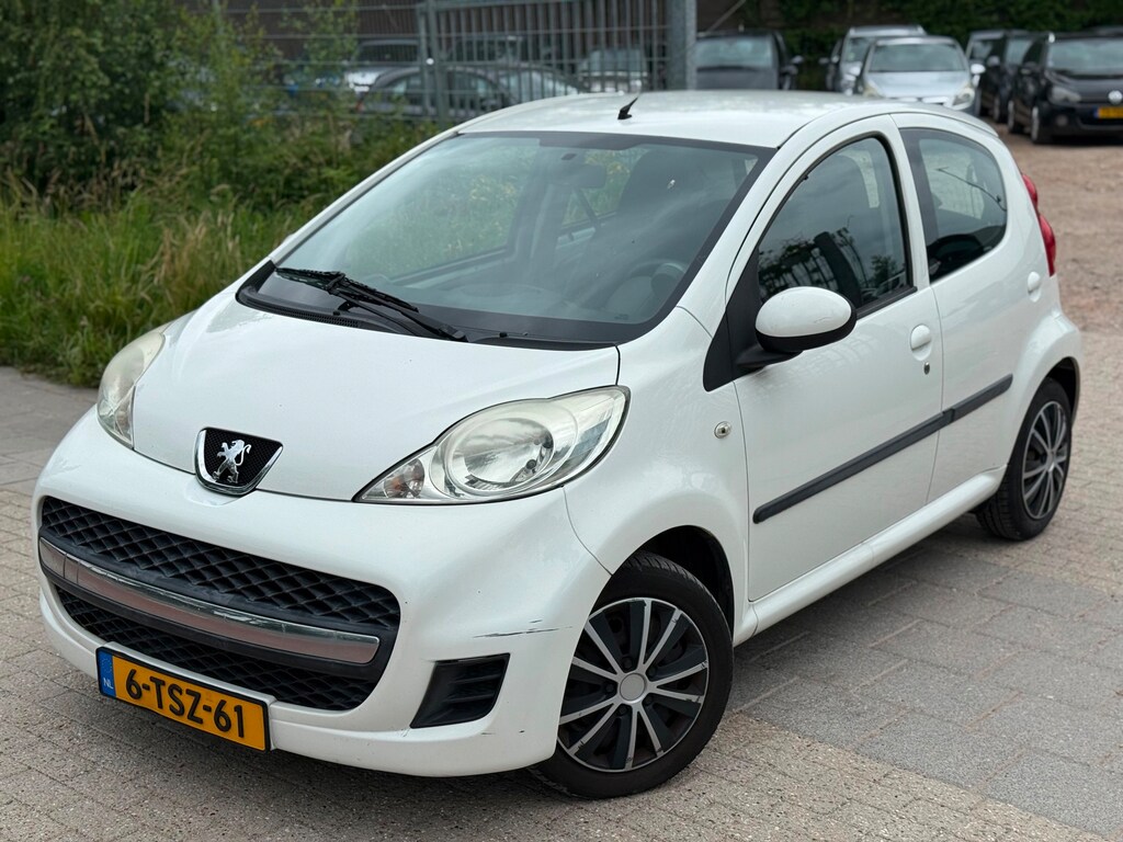 Peugeot 107 1.0-12V XS Urban Move
