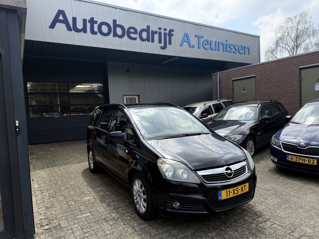 Opel Zafira 1.8 Temptation