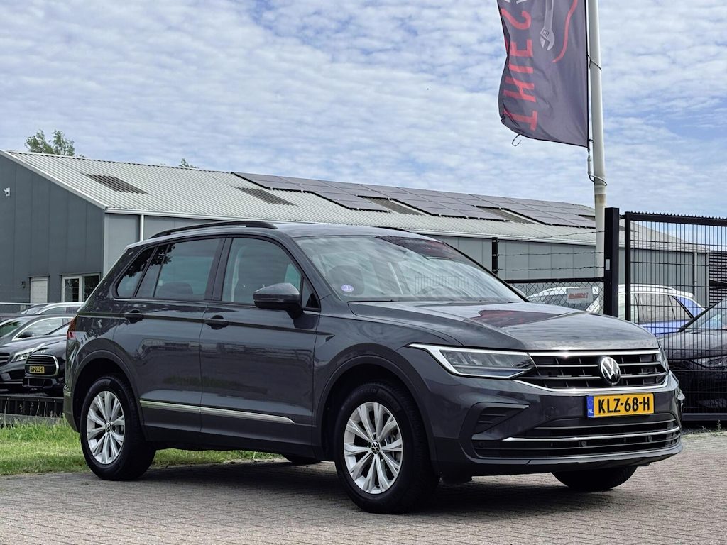 Volkswagen Tiguan 1.4 TSI eHybrid Business+ keyless camera