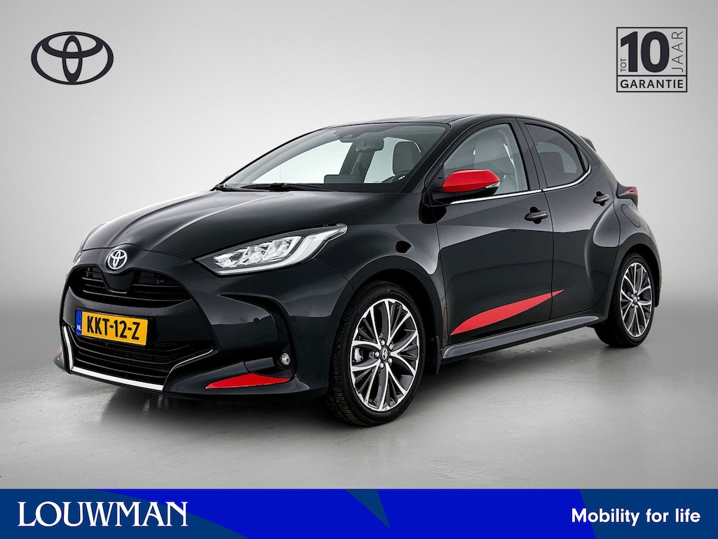 Toyota Yaris 1.5 Hybrid Executive | JBL | Head-Up Display | Dodehoek detectie | Stoel+stuurverwarming | Parkeersensoren voor+achter | Licht kleur interieur | Apple CarPlay/Android auto | Navigatie |