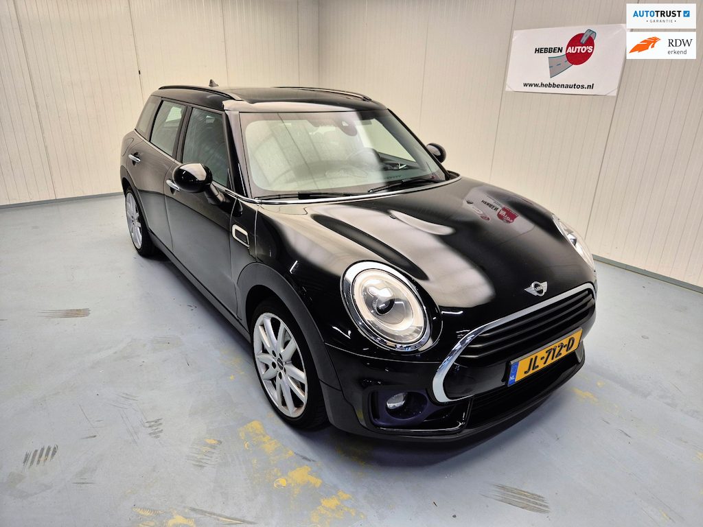 MINI Clubman 1.5 Cooper Navi Ecc Cruise Control Pano Dak Alu Velgen Pdc