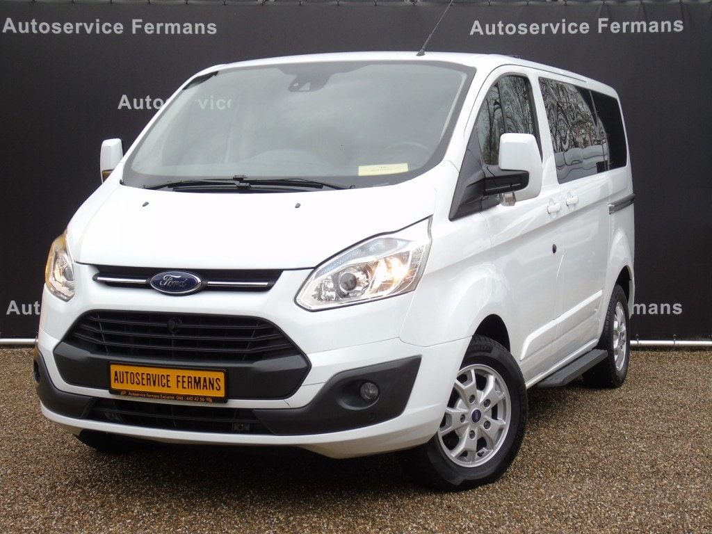 Ford Tourneo Custom 2.2D 155PK Tourneo - 159DKM - 8pers - Leder - Navi - Bomvol