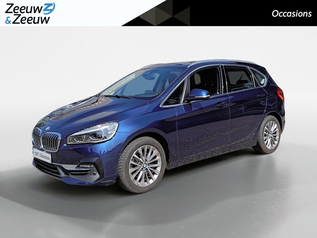 BMW 2-Serie Active Tourer 218i High Executive Edition | Lederen bekleding | Panoramadak | Head-up display | Parkeercamera |
