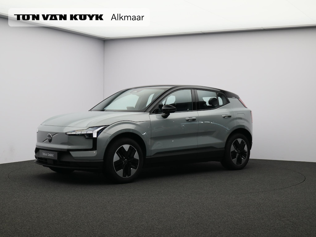 Volvo EX30 Single Motor Plus 51 kWh / Stoel+Stuurverwarming / Harman Kardon / BLIS / Adaptive Cruise / Keyless Entry / Pilot Assist /