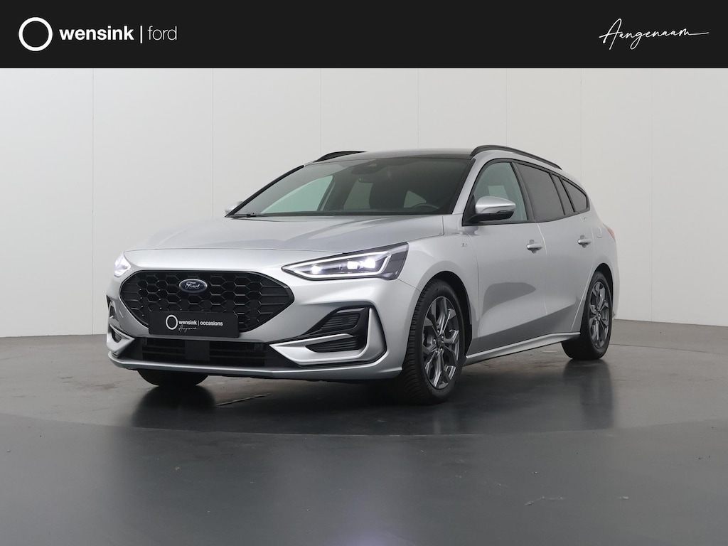 Ford Focus Wagon 1.0 EcoBoost Hybrid ST Line X | Trekhaak Afneembaar | Panoramadak | Winterpakket | Matrix Led Koplampen | Parkeercamera |