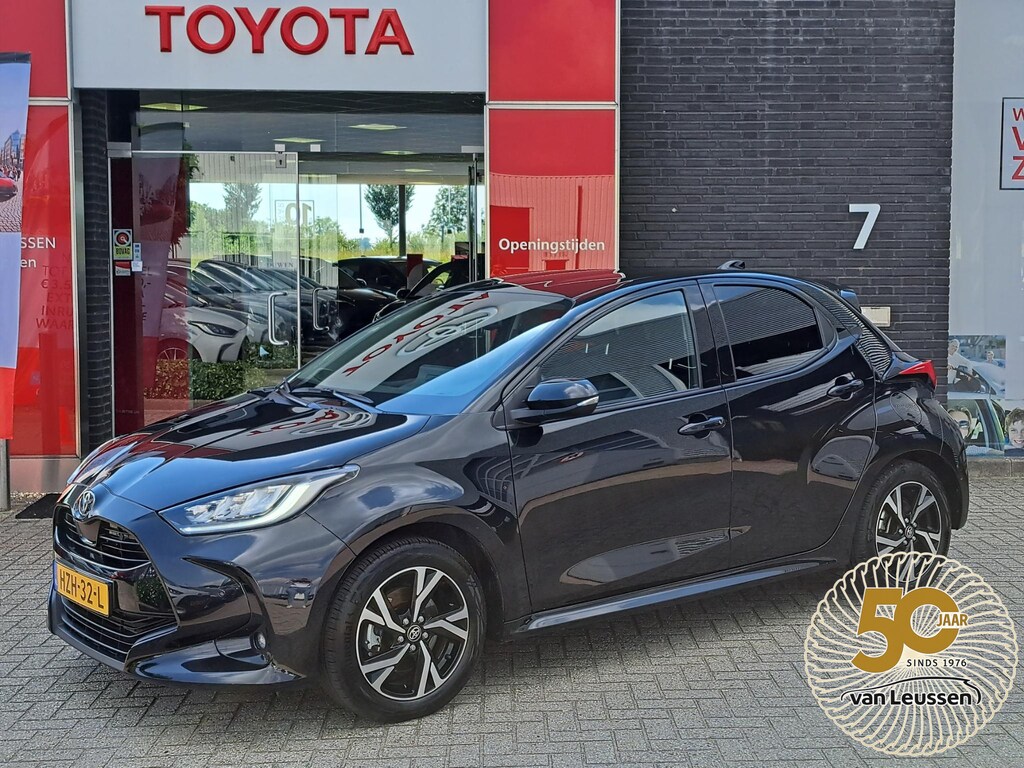 Toyota Yaris 1.5 Hybrid 115 Dynamic STOEL/STUURWIELVERWARMING ADAPTIVE CRUISE CONTROL DRAADLOOS TEL. LADEN