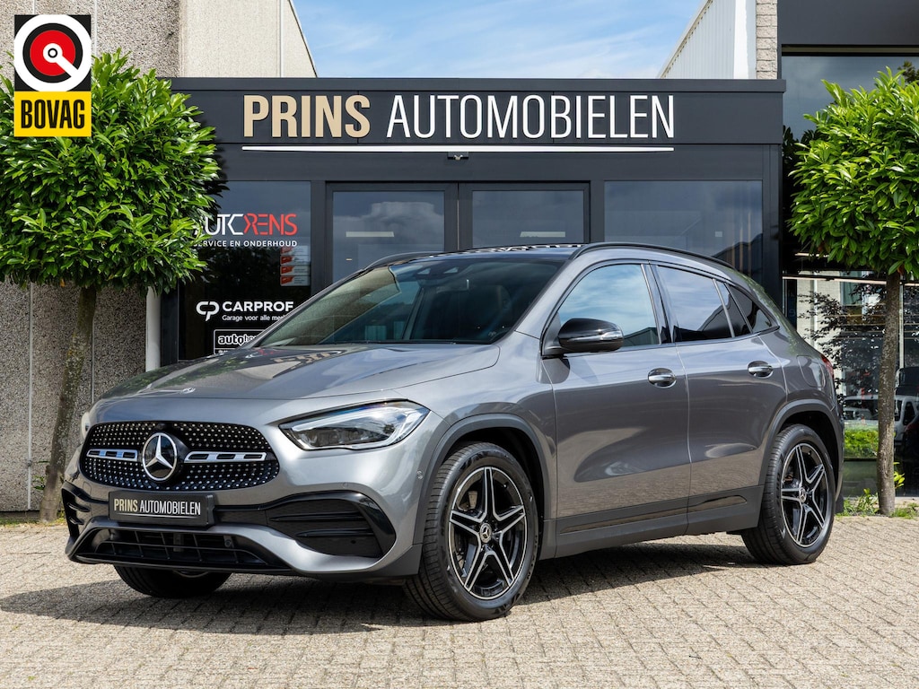 Mercedes-Benz GLA 200 AMG Premium Plus|Pano|Matrix|Sfeer