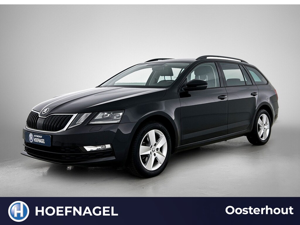 Skoda Octavia Combi 1.5 TSI Greentech Ambition | Stoelverwarming | Navigatie | Parkeersensoren | Airco