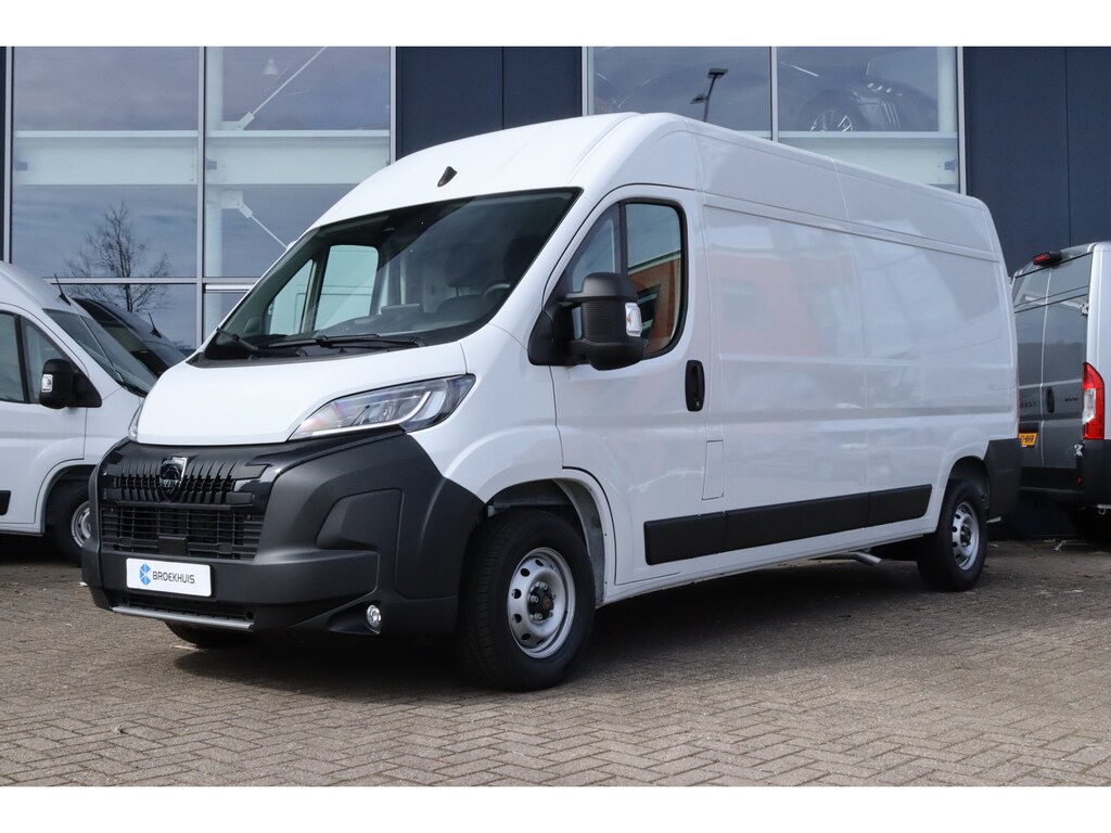 Peugeot Boxer 2.2 BlueHDi 140 S&S L3H2 3.5t | Cruise Control | Betimmering | Full-LED | Camera | Climate | Navi | Carplay | PDC |