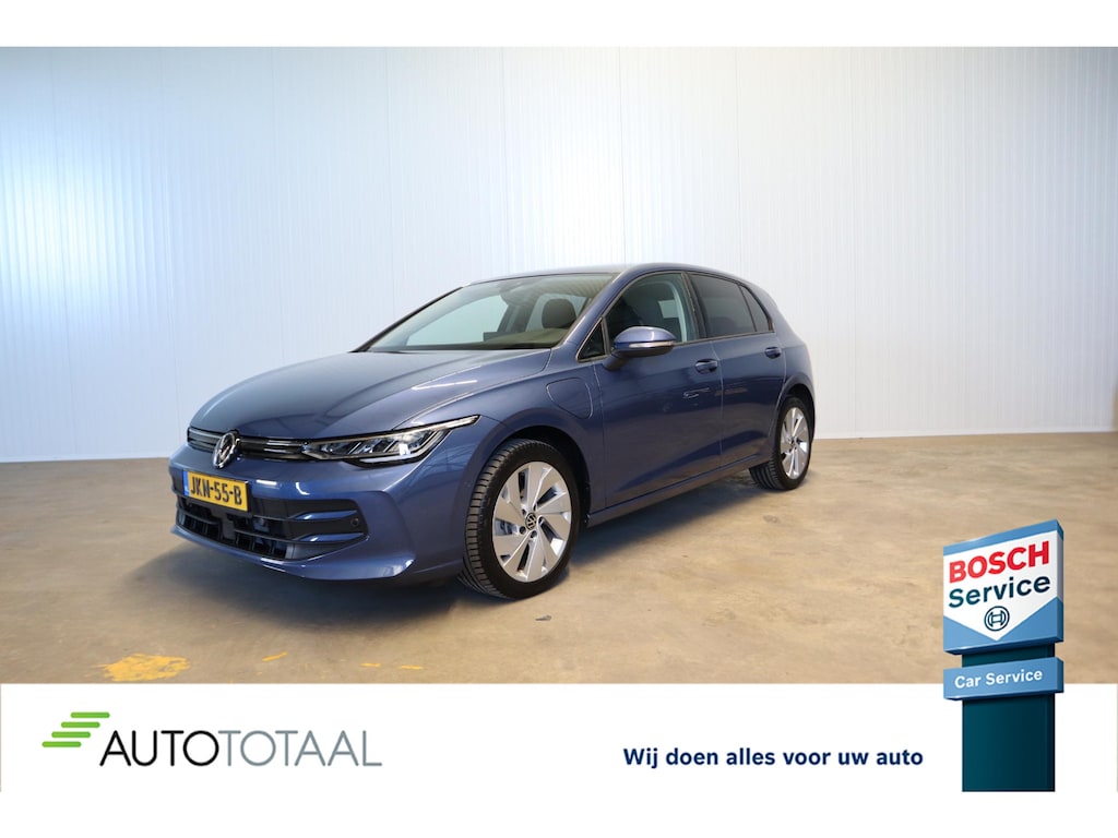 Volkswagen Golf 1.5 eHybrid Life Edition