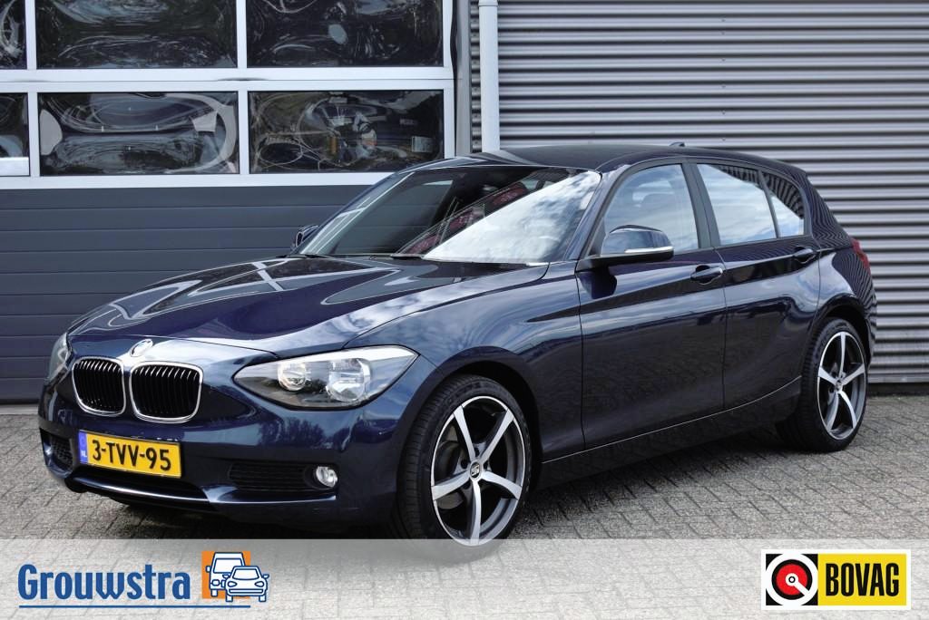 BMW 1-Serie 116I BUSINESS+ / 18 INCH / CLIMA / CRUISE