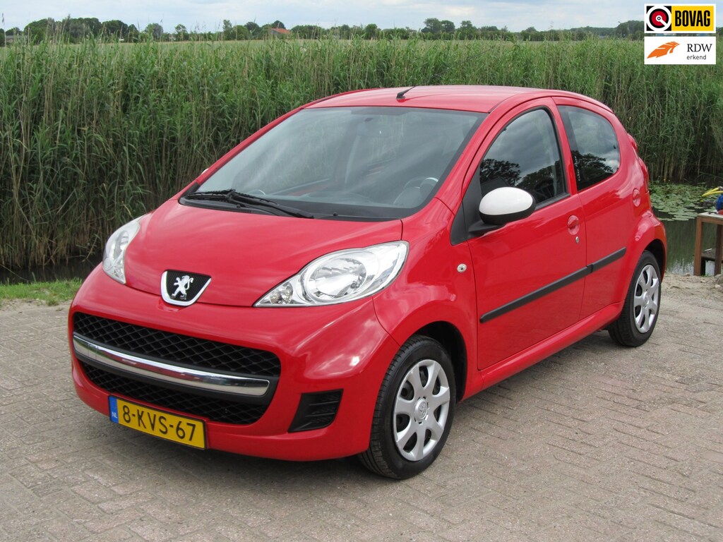 Peugeot 107 1.0-12V XS Urban Move