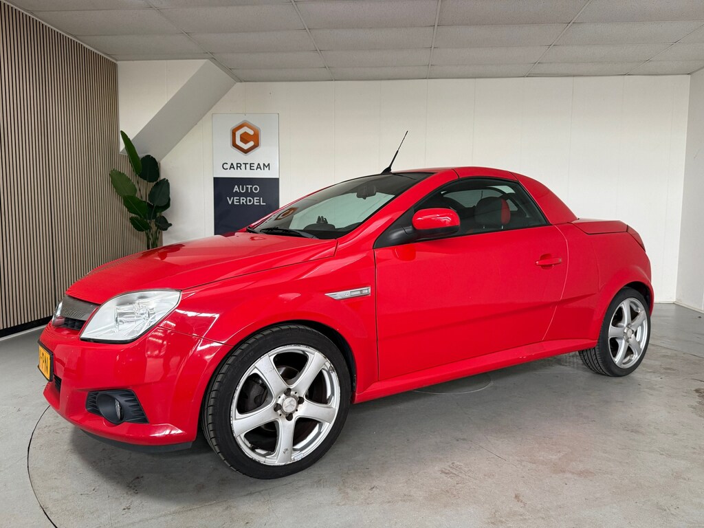 Opel Tigra TwinTop 1.8-16V Enjoy Carplay/navigatie DAK WERKT NIET !! Verder top