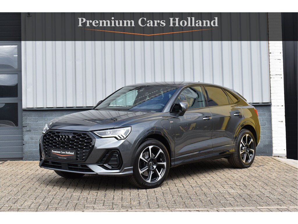 Audi Q3 Sportback 45 TFSI e S-Line Black Ed Soh 94% Navi Leder Camera Trekhaak 19 Inch