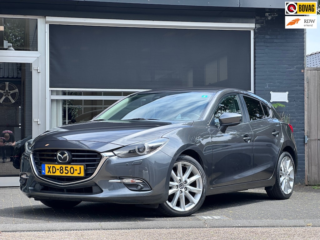 Mazda 3 2.0 SkyActiv-G 165 GT-M ACC / LANE / BOSE / CLIMA / NAVI
