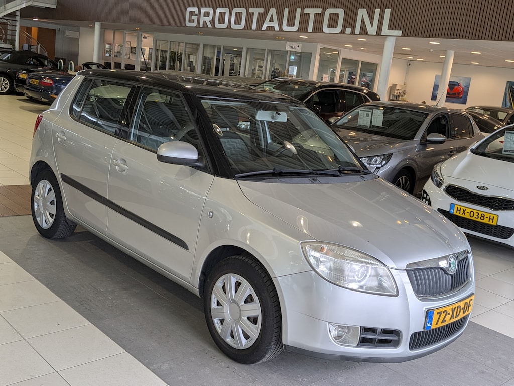Skoda Fabia 1.4-16V Ambiente Airco, Cruise Control, Trekhaak, Stuurbekrachtiging