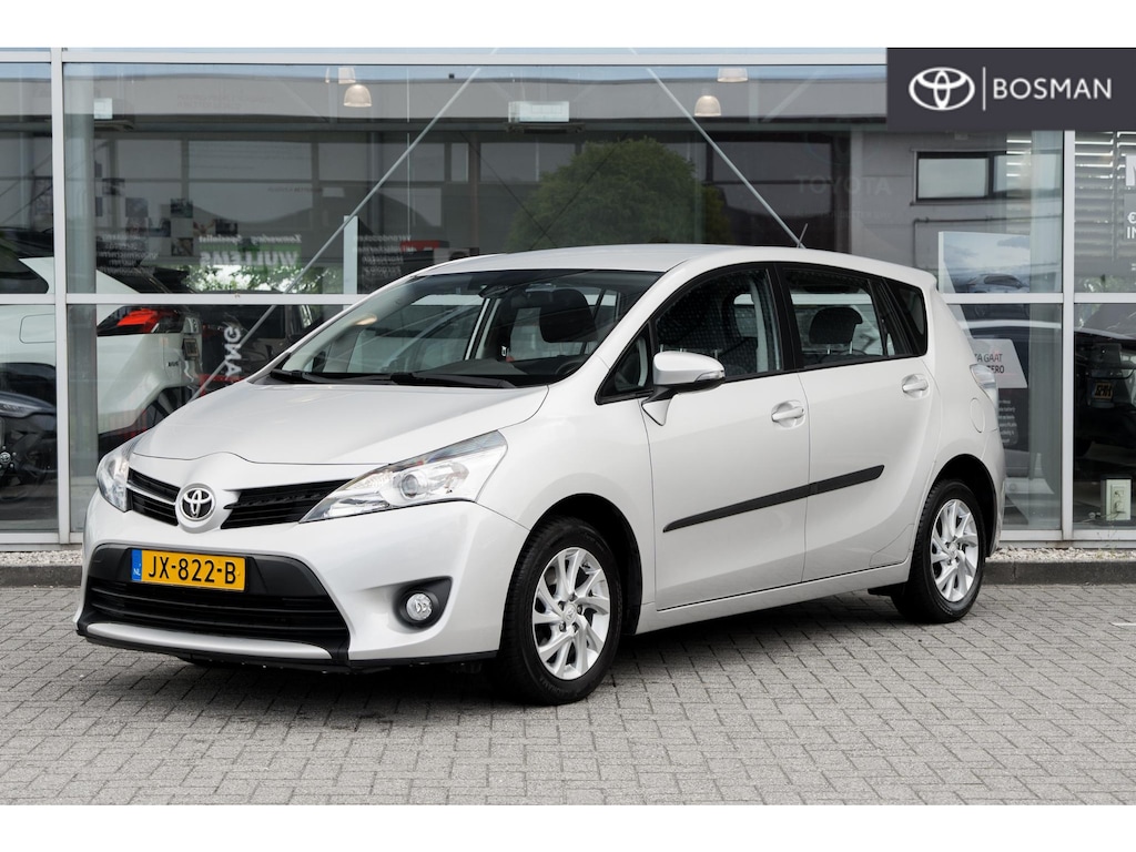 Toyota Verso 1.6 VVT-i Comfort