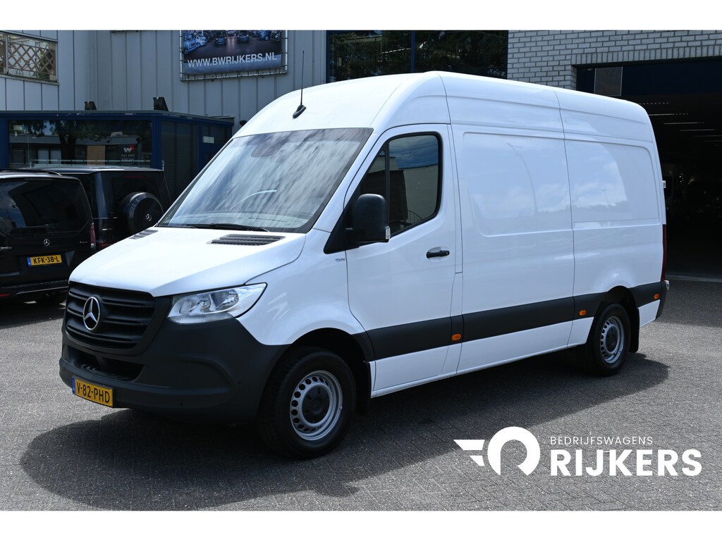 Mercedes-Benz Sprinter 314 CDI L2H2 RWD Standkachel, Navigatie met camera, Trekhaak