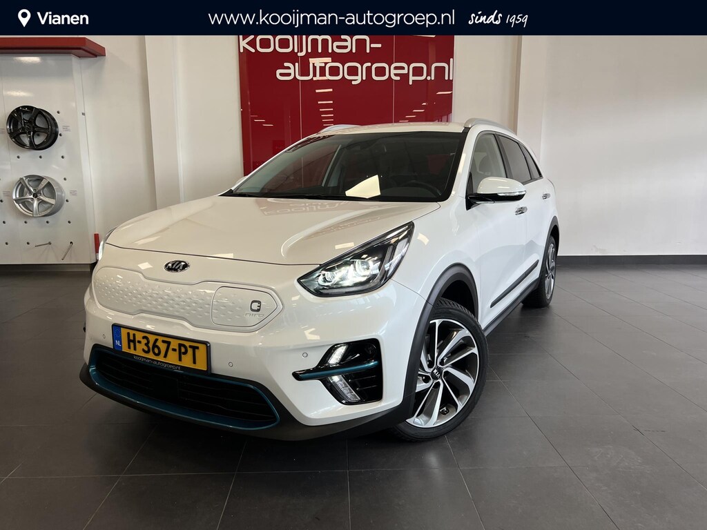 Kia Niro EV e-Niro ExecutiveLine 64 kWh Kia e-Niro ExecutiveLine 64kWh 18 inch, 8% bijtelling, BTW Auto