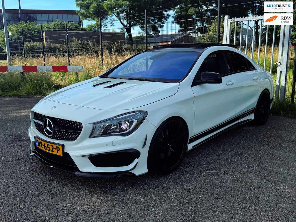 Mercedes-Benz CLA 250 Edition 1 Panodak 19inch Dealeronderh Pano Android Aero