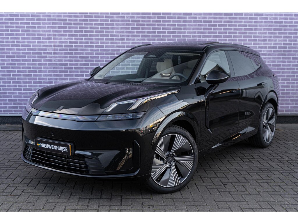 Lynk & Co 08 1.5 More PHEV | Adaptive Cruise Control | Stoelmassage & Stoelventilatie | Stoelverwarming voor & achter | Verwarmd stuurwiel | Elektrisch bedienbare achterklep | Elektrisch Schuif/Kanteldak | Panoramadak | Dodehoekassistentie | Actieradius gecombineerd 1100 km | Apple CarPlay/Android Auto | 23 Harman Kardon speakers |