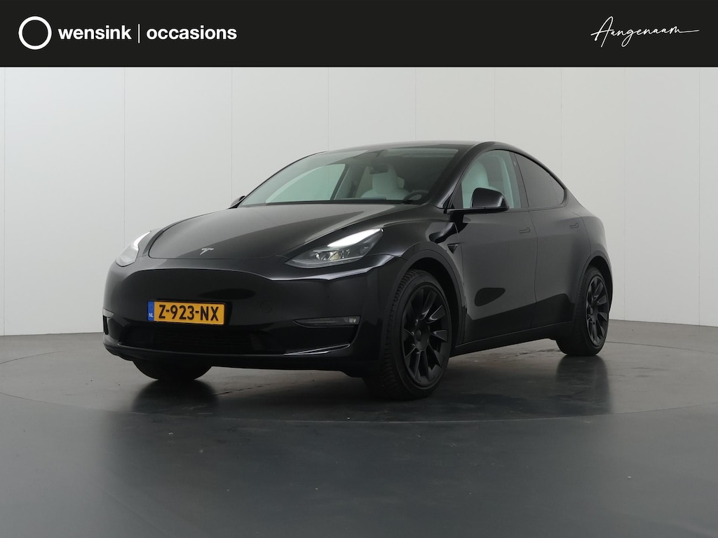 Tesla Model Y Long Range AWD 75 kWh | SOH 94% | Full Self Driving Capability* | Trekhaak | Stoelverwarming voor + achter | Adaptieve Cruise Control | Camera | Panoramadak | Ele. stoelen + geheugen | Ele. kofferdeksel | NL Auto |