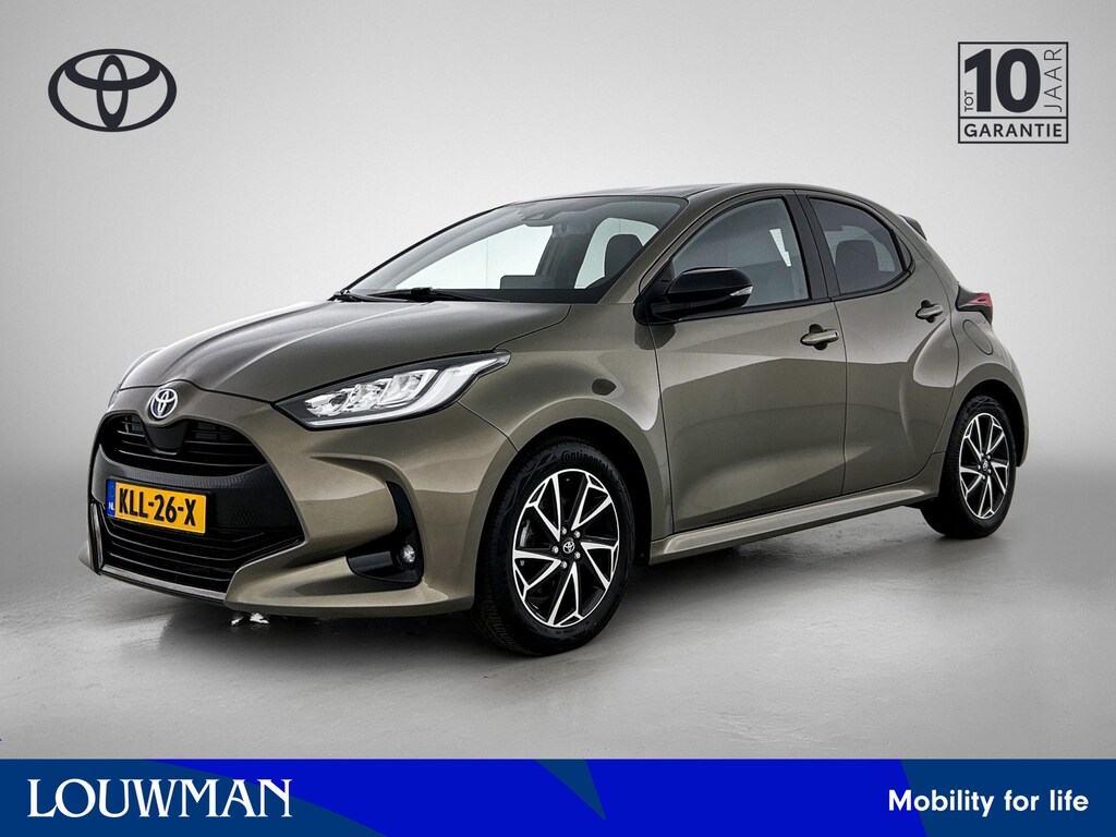 Toyota Yaris 1.5 Hybrid Style | BTW voertuig | Head-Up Display | Stoel+stuurverwarming | Draadloze telefoonlader | Navigatie | Apple CarPlay/Android Auto |