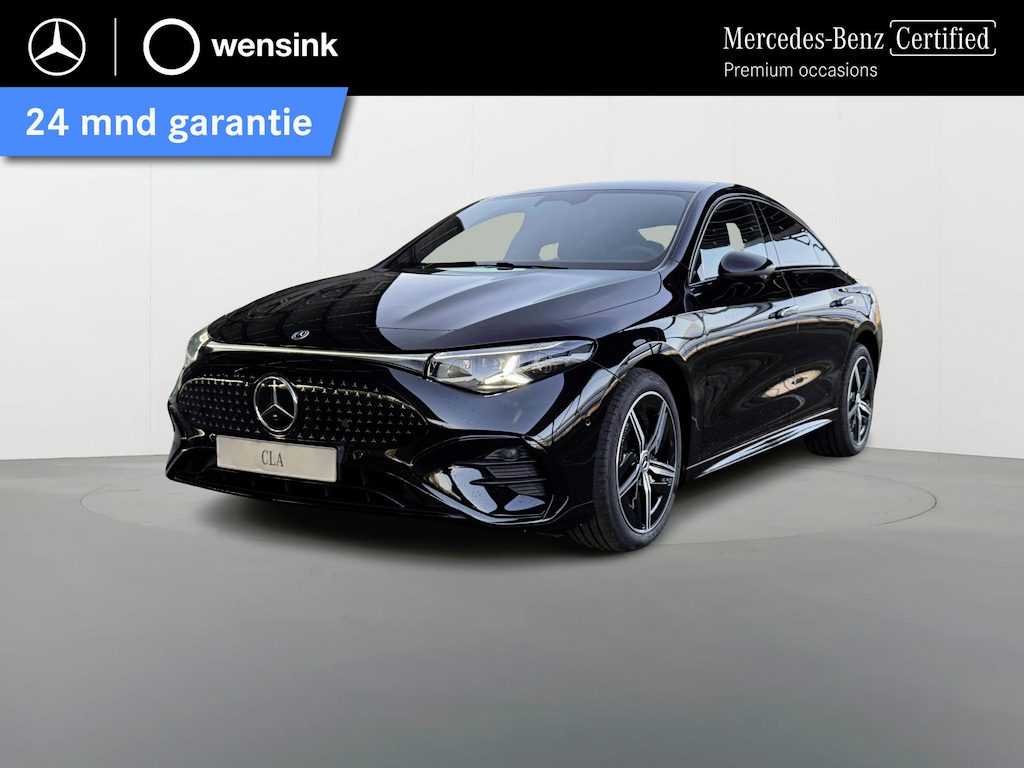 Mercedes-Benz CLA 250+ Launch Edition 85.5 kWh | Night | Panoramadak | Stoelverwarming | DISTRONIC | Achteruitrijcamera | Dodehoekassistent |